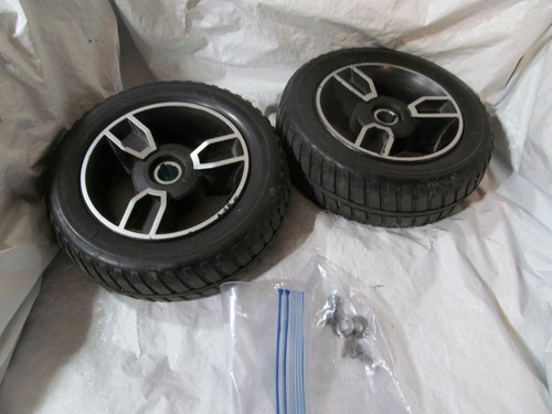Rear wheels tires from - rear, wheels/tires