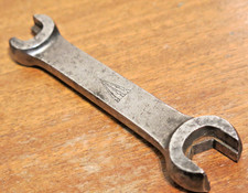 VINTAGE BSA FOUR WAY SPANNER
