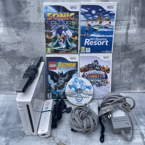 Nintendo wii console - nintendo,