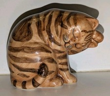 BEAUTIFUL QUAIL POTTERY GINGER