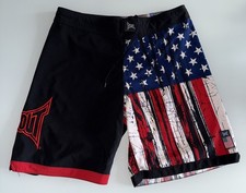 Men’s Large TAPOUT MMA Board