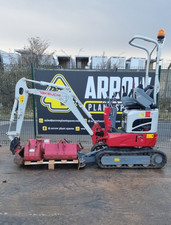 TAKEUCHI TB210R COMPACT 1.1T