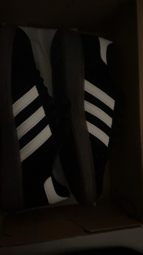 Women adidas handball - women’s,