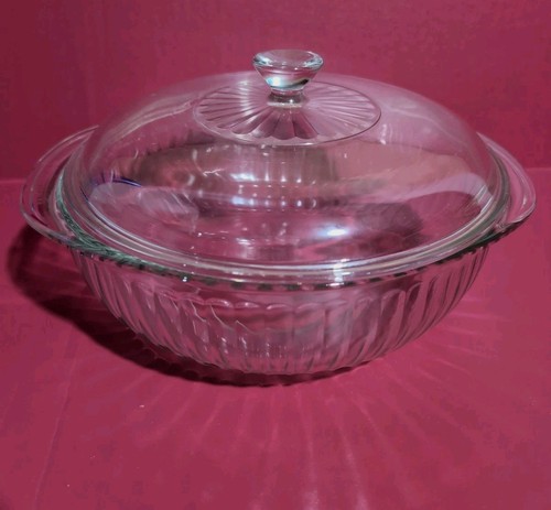 Pyrex 2qt ribbed - pyrex, clear