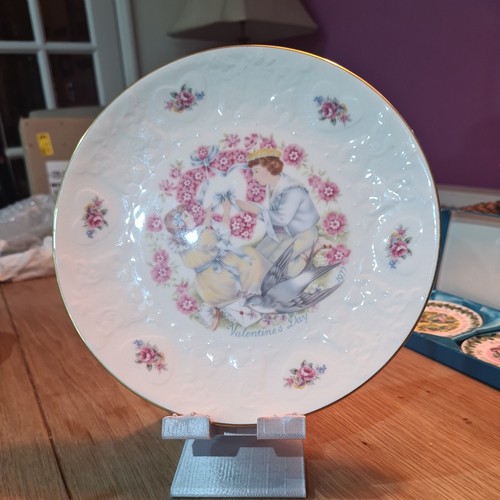 Royal doulton 1977 - 1977, decorative