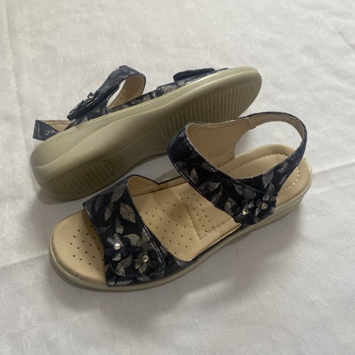 Shoe tree ladies sandals navy - tree, (navy