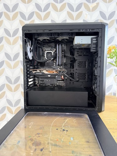 Gaming 9600k rx - i5-9600k,