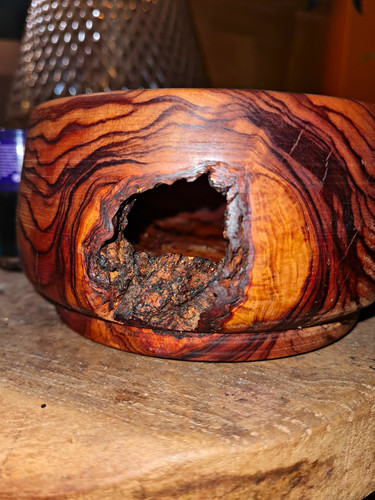 Beautiful wood bowl maybe - bowl, .