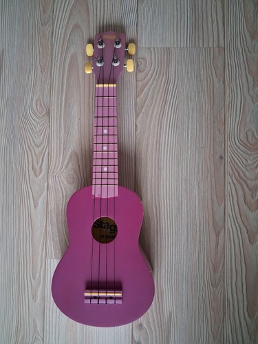 Stagg violet ukulele - stagg, 21”