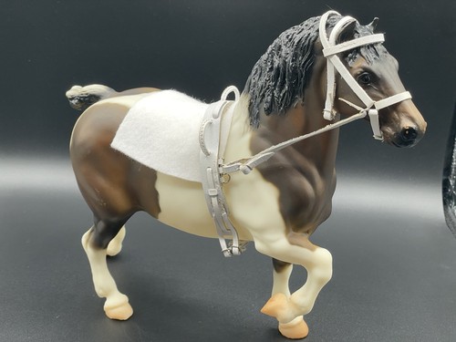 Breyer belgian toby - breyer,