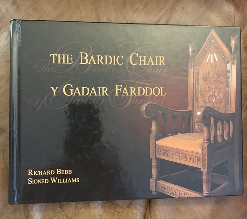 The bardic chair - bardic,