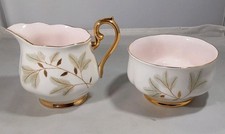VINTAGE CLASSIC ROYAL ALBERT BONE CHINA BRAEMAR DESIGN MILK JUG & SUGAR BOWL