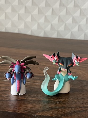 Pokemon tomy figures dragpult - tomy,