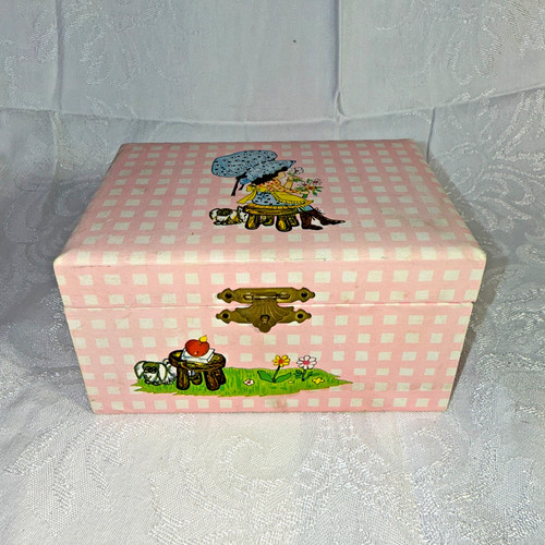 Holly hobby type - holly, 1970s