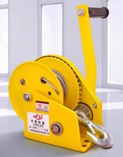 Hand-Cranked Winch with