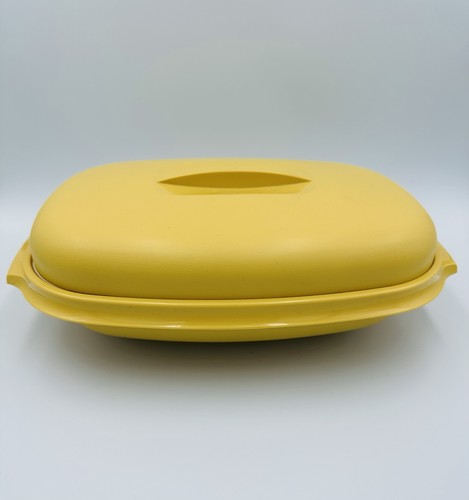 Vtg golden yellow - yellow, tupperware