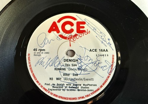 Denigh way fully signed - no,
