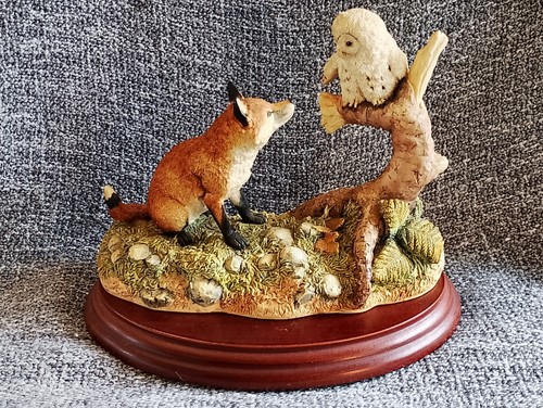 Border fine arts fox cub - fox,