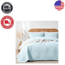 Durable Aqua Blue Quilt