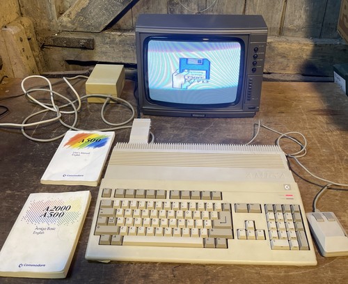 Commodore amiga a500 home - amiga,