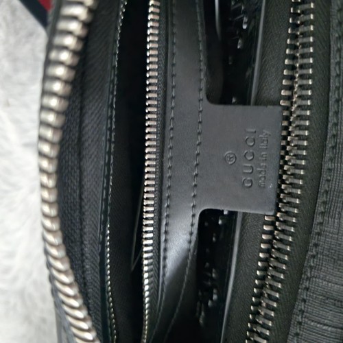 Gucci supreme belt bag - gucci, gg