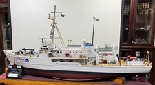 NOAA ship model WHITING S-329