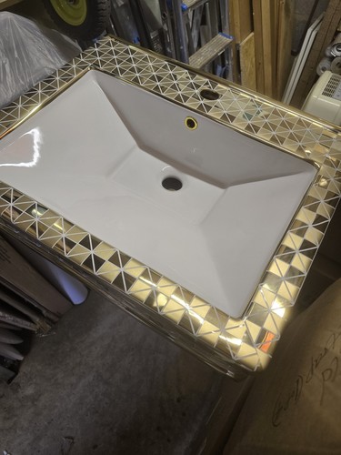 Hand basin stunning porcelain - basin.,