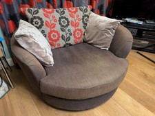 Love seat snuggle cuddle chair round swivel grey red flowers 3 cushions