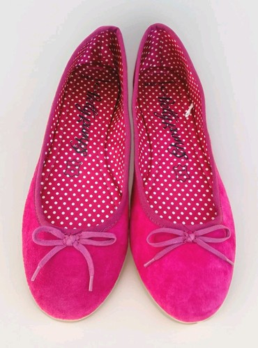 Pretty pumps size 8 - &, s