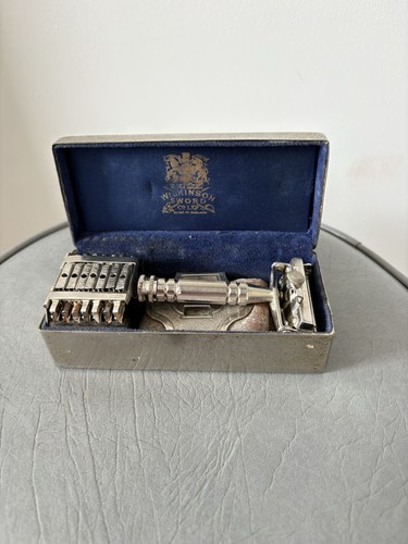Antique wilkinson sword day - antique,