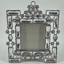 Faceted rhinestone detail