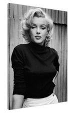Marilyn Monroe Fashion Shoot