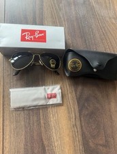 Ray-Ban Aviator Sunglasses