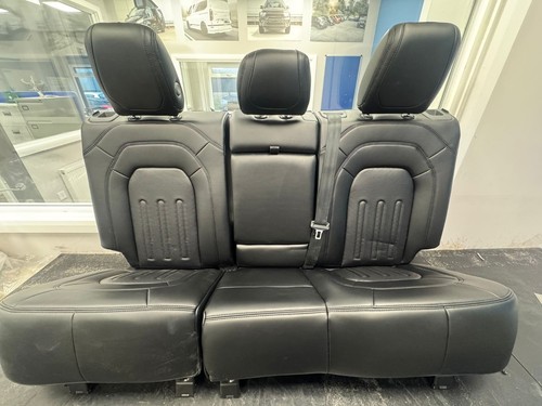 Land rover defender - land, l663