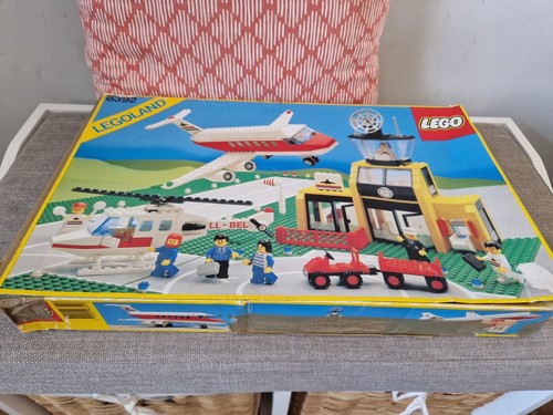 Lego town airport - town:, (6392)