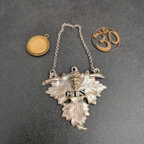 Vintage costume jewellery job - jewellery,