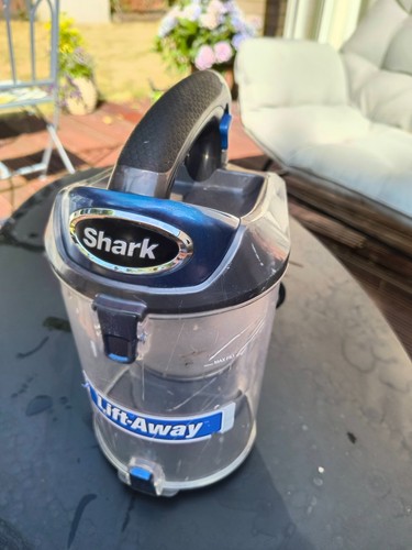 Genuine shark lift away - genuine,
