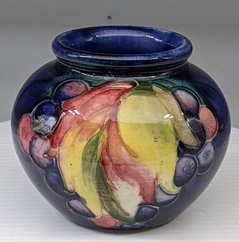 Moorcroft pottery miniature - moorcroft,