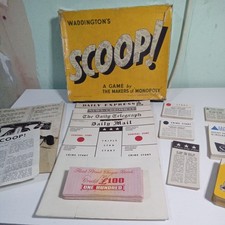 Vintage Waddingtons Scoop