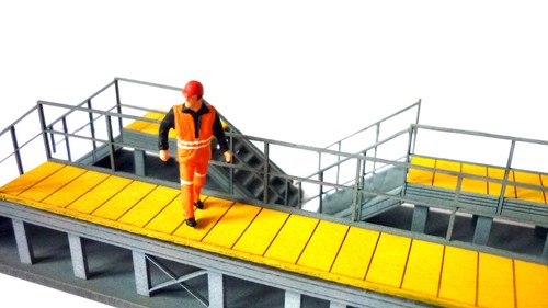 Access platforms - m.ap—a,
