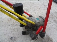 OPTARE ALERO PARTY BUS 2003 KNORR BREME DX70C AIR FOOT BRAKE VALVE 