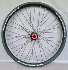 26" (559)  20mm Thru Axle