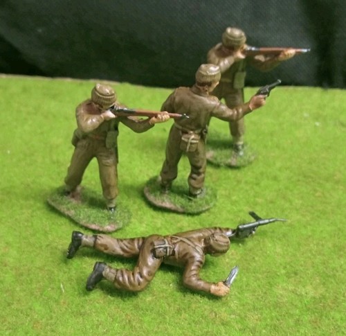 Painted airfix 54mm - painted, ww2