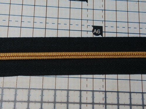 Continuous zip chain - continuous,