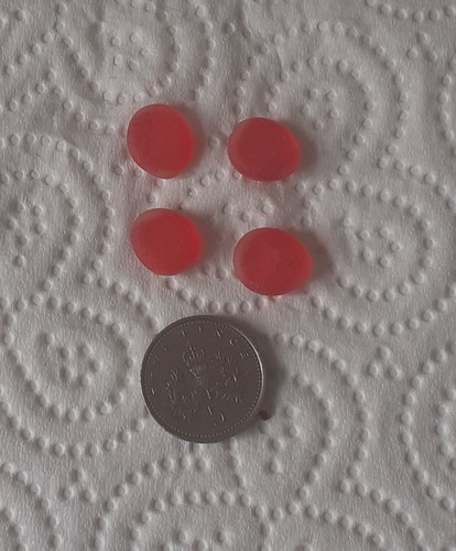 Small orange pieces recycled - 4,