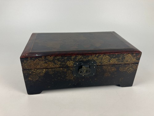 Vintage chinese lacquered - chinese,