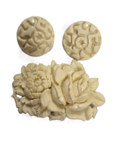 Vintage set celluloid brooch - vintage,