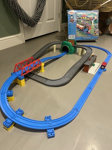 Vintage tomy thomas and - tomy,