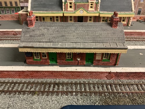 Town street lner - (, plaster
