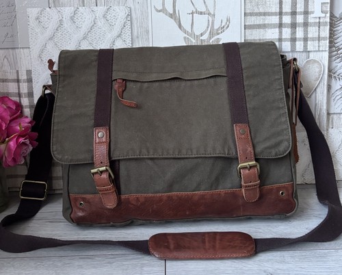 Fat face olive green canvas - fat,